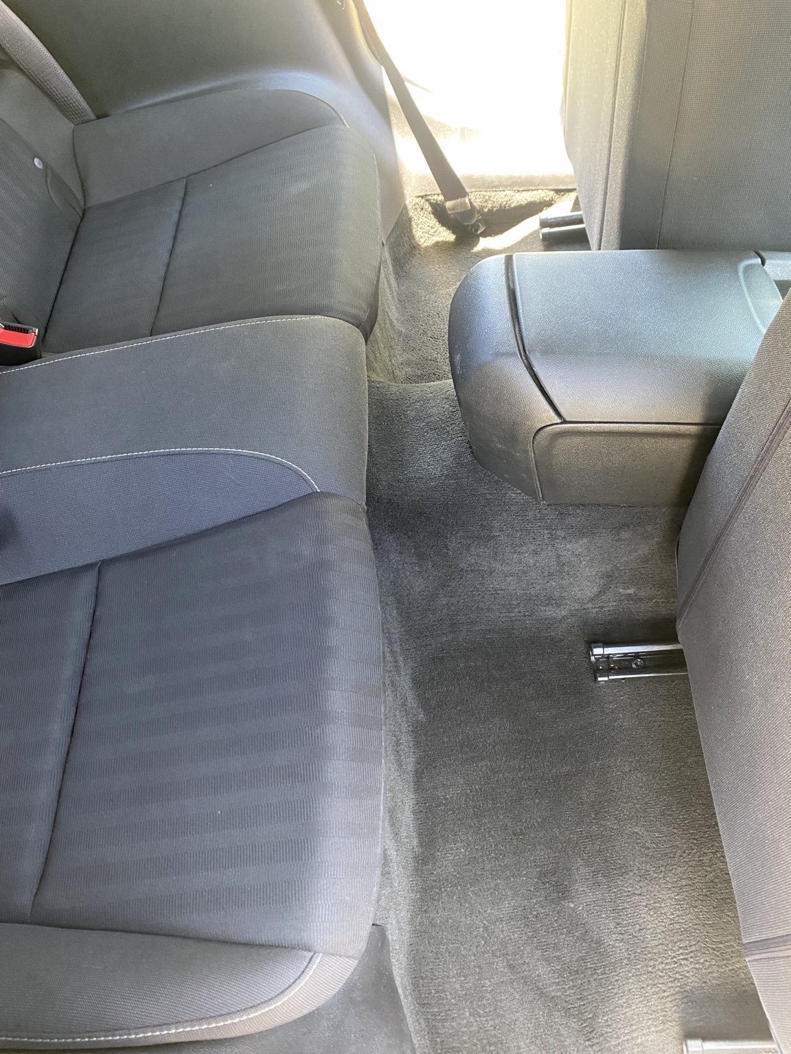 Clean vehicle center console